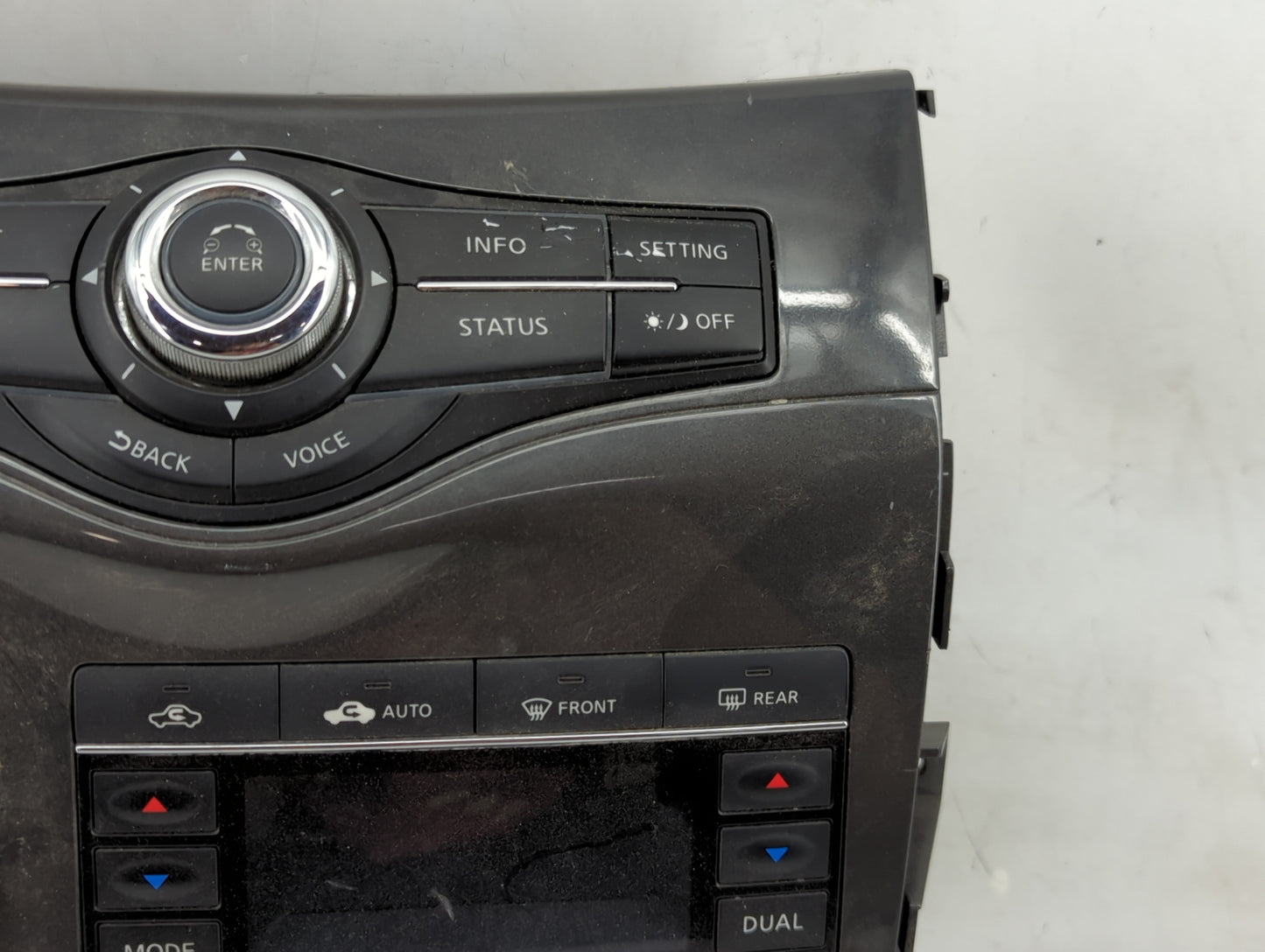 2011-2012 Nissan Quest Radio Control Panel - Oemusedautoparts1.com