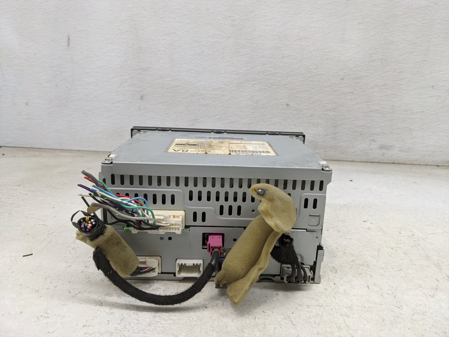 2012 Nissan Quest Radio AM FM Cd Player Receiver Replacement P/N:281851JA1 CQ-FN11E0D Fits OEM Used Auto Parts - Oemusedauto