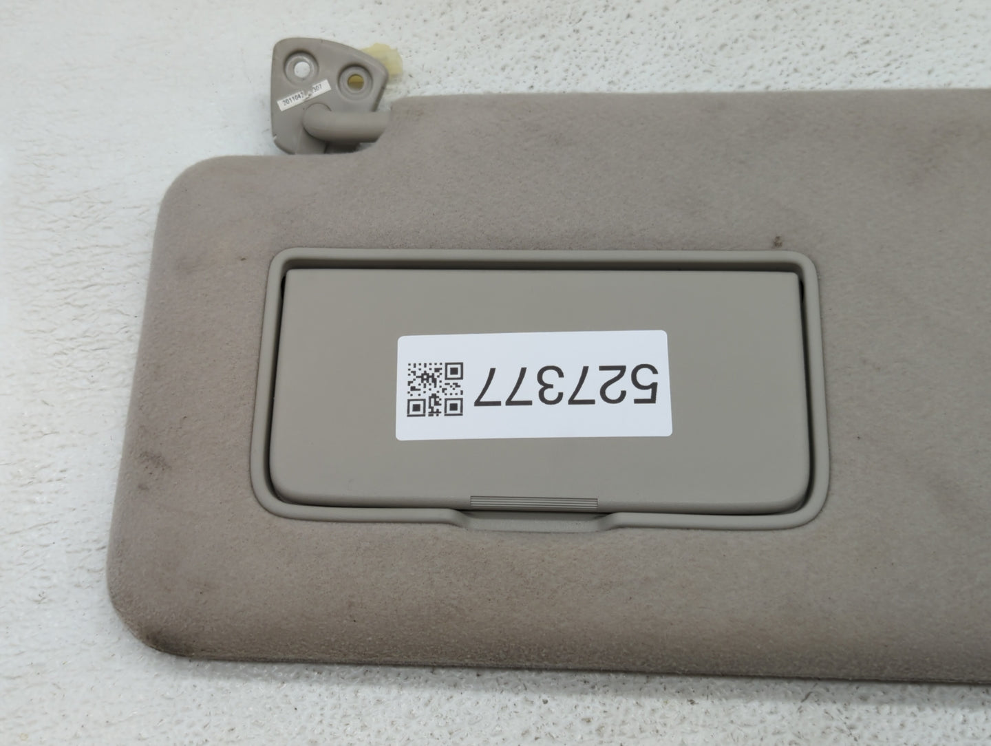2011-2017 Nissan Quest Sun Visor Shade Replacement Driver Left Mirror Fits Fits 2011 2012 2013 2014 2015 2016 2017 OEM Used 
