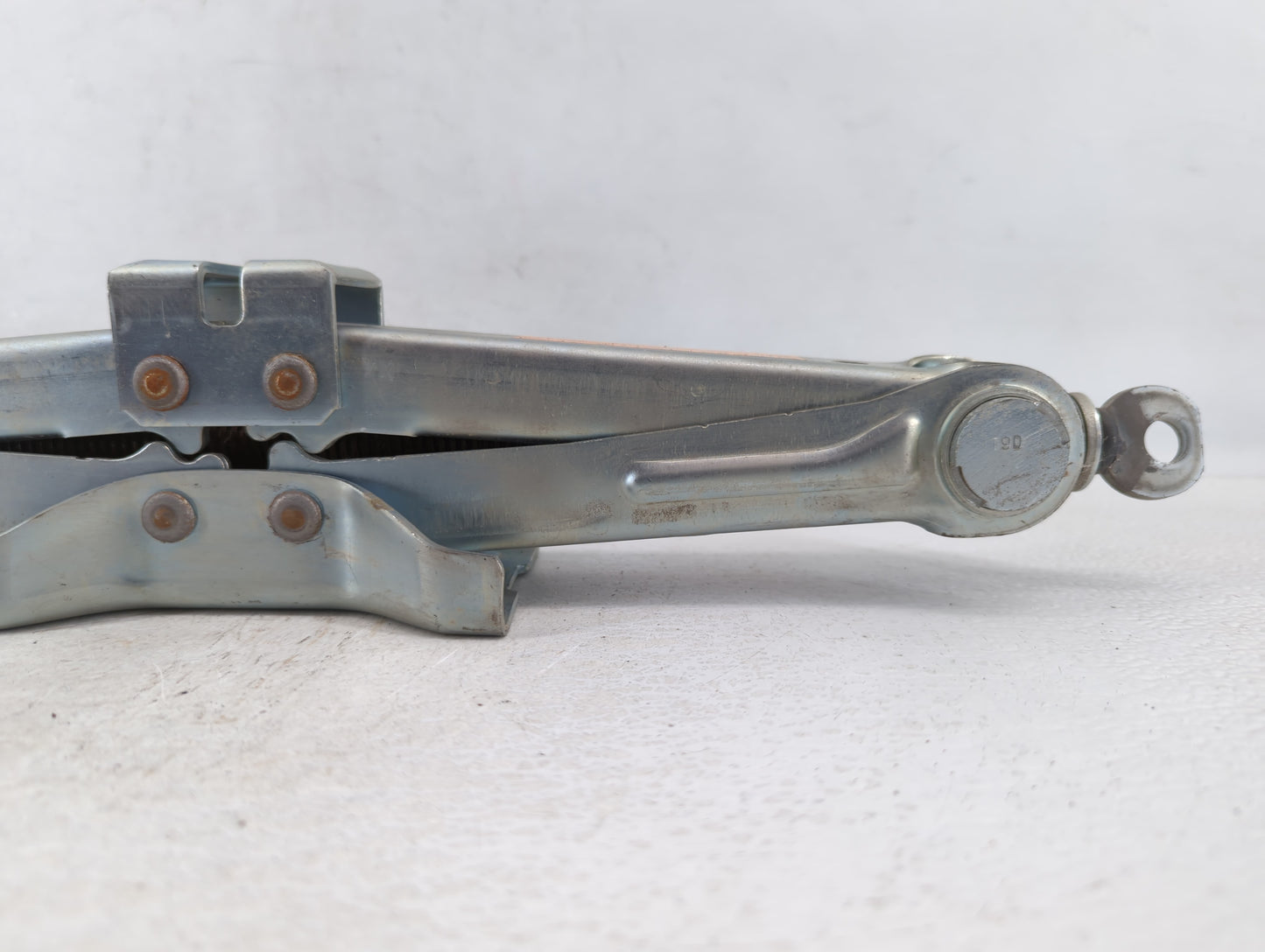 2012 Nissan Quest Spare Scissor Car Jack 595834 - Oemusedautoparts1.com