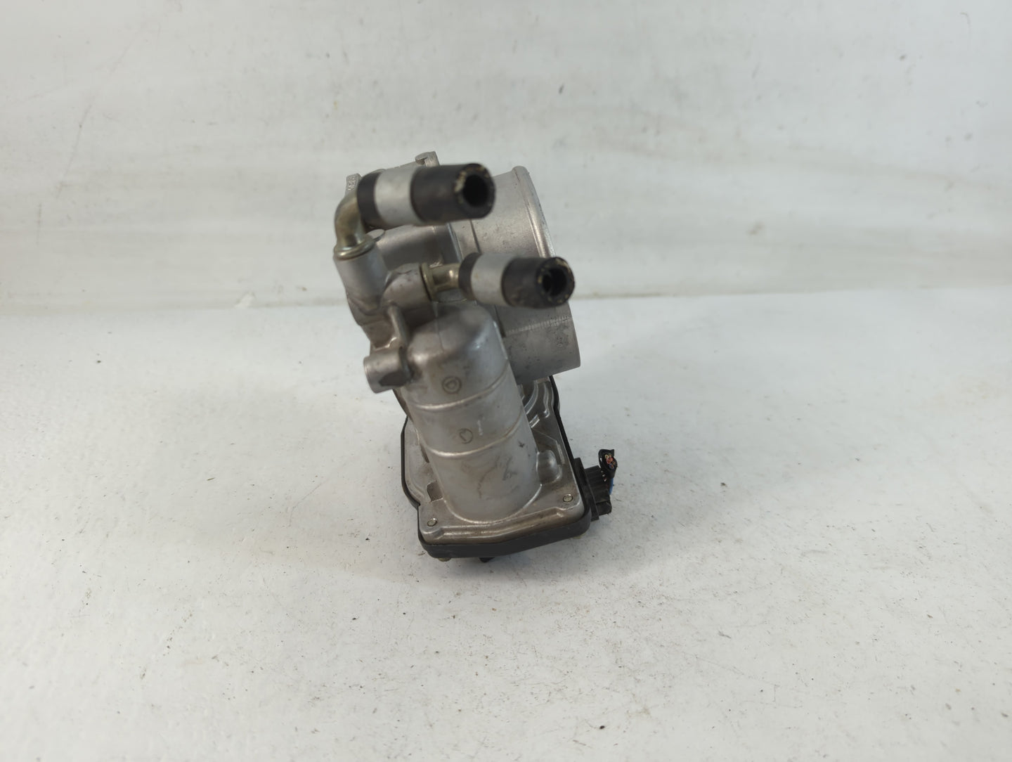 2011-2014 Nissan Quest Throttle Body P/N:18129 RME70-11 Fits Fits 2007 2008 2009 2010 2011 2012 2013 2014 OEM Used Auto Part