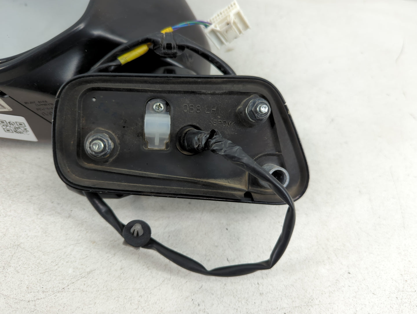 2011-2017 Nissan Quest Driver Left Side View Manual Door Mirror Silver - Oemusedautoparts1.com