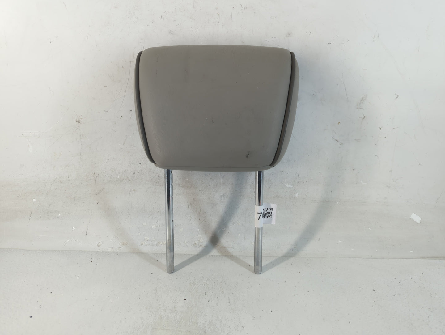 2012 Nissan Quest Headrest Head Rest Rear Seat Fits OEM Used Auto Parts - Oemusedautoparts1.com