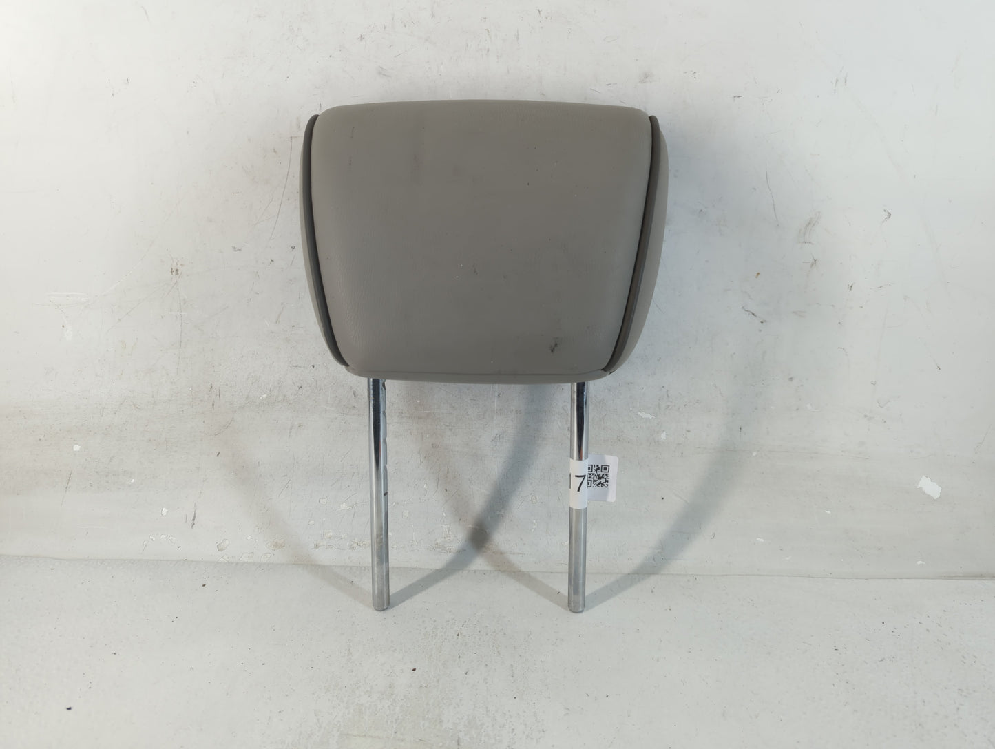 2012 Nissan Quest Headrest Head Rest Rear Seat Fits OEM Used Auto Parts - Oemusedautoparts1.com