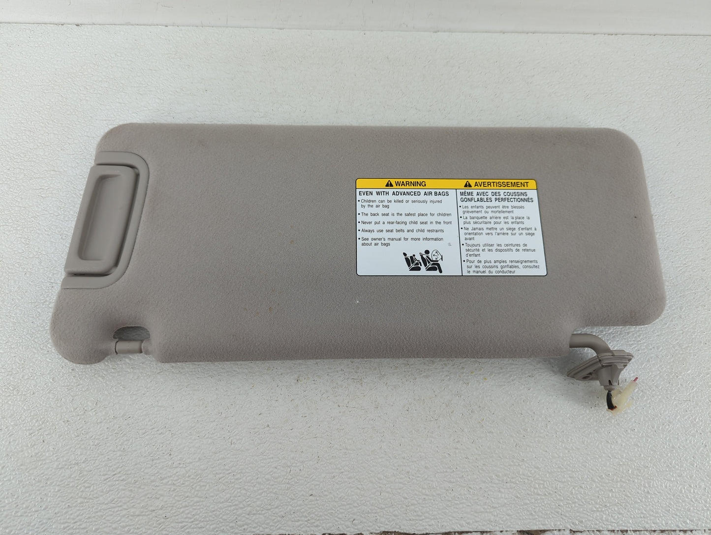 2012 Nissan Quest Sun Visor Shade Replacement Passenger Right Mirror Fits Fits 2011 2013 2014 2015 2016 2017 OEM Used Auto P