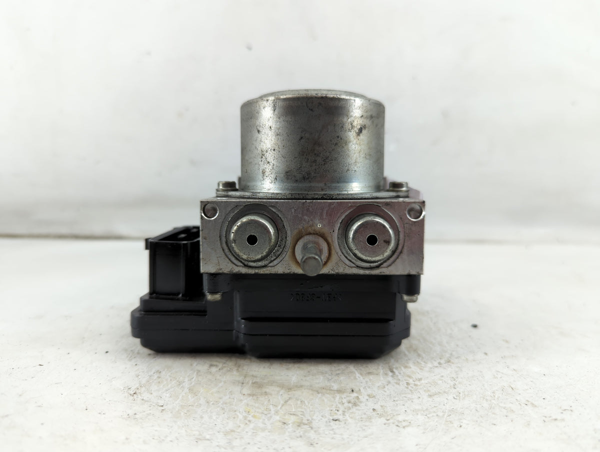 2012-2015 Nissan Rogue Anti-Lock Brake ABS Pump Module Actuator OEM P/N:TD8405 Fits Fits 2012 2013 2014 2015 OEM Used Auto P