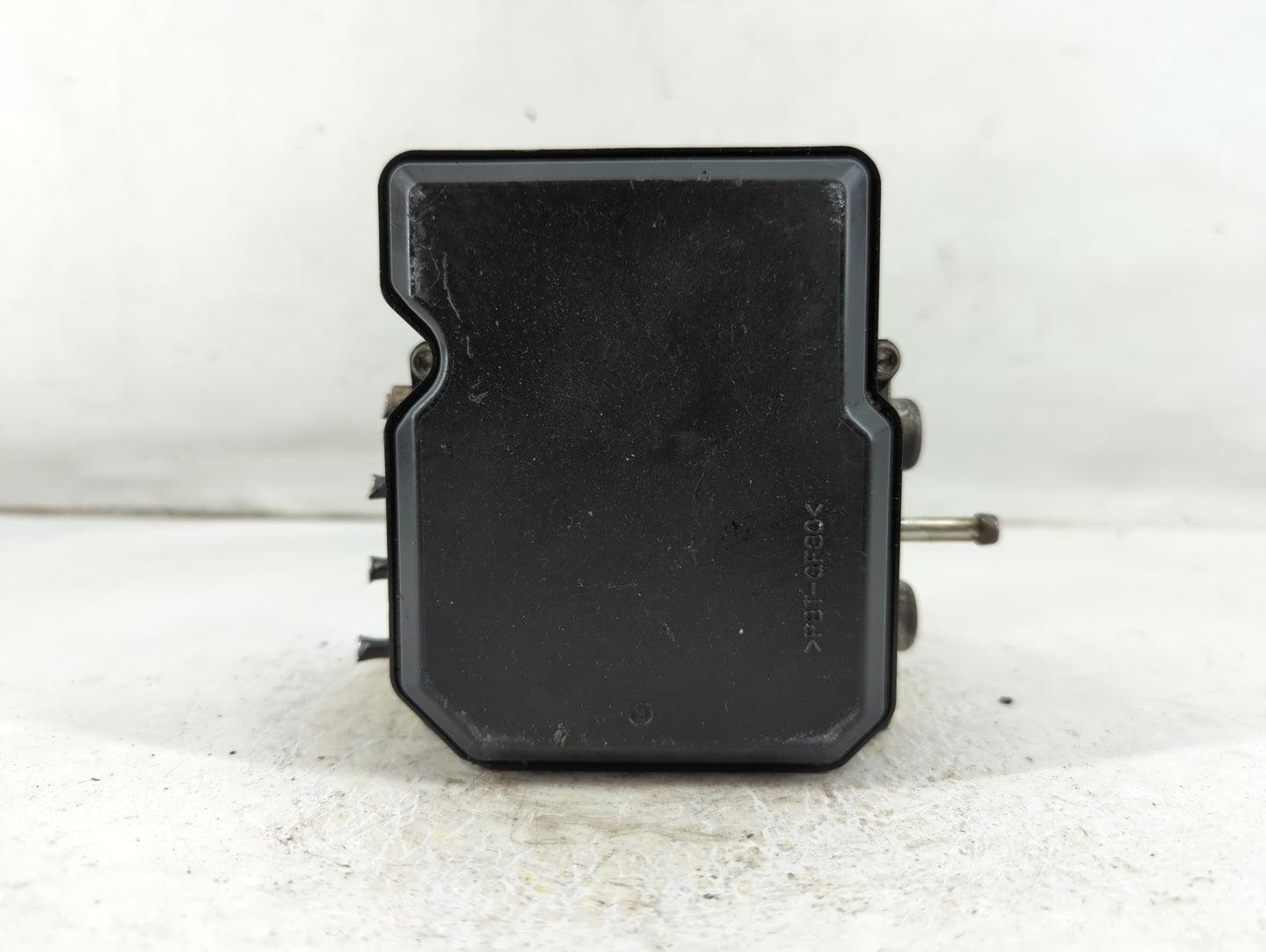 2012-2015 Nissan Rogue ABS Pump Control Module Replacement P/N:TD8405 Fits Fits 2012 2013 2014 2015 OEM Used Auto Parts - Oe