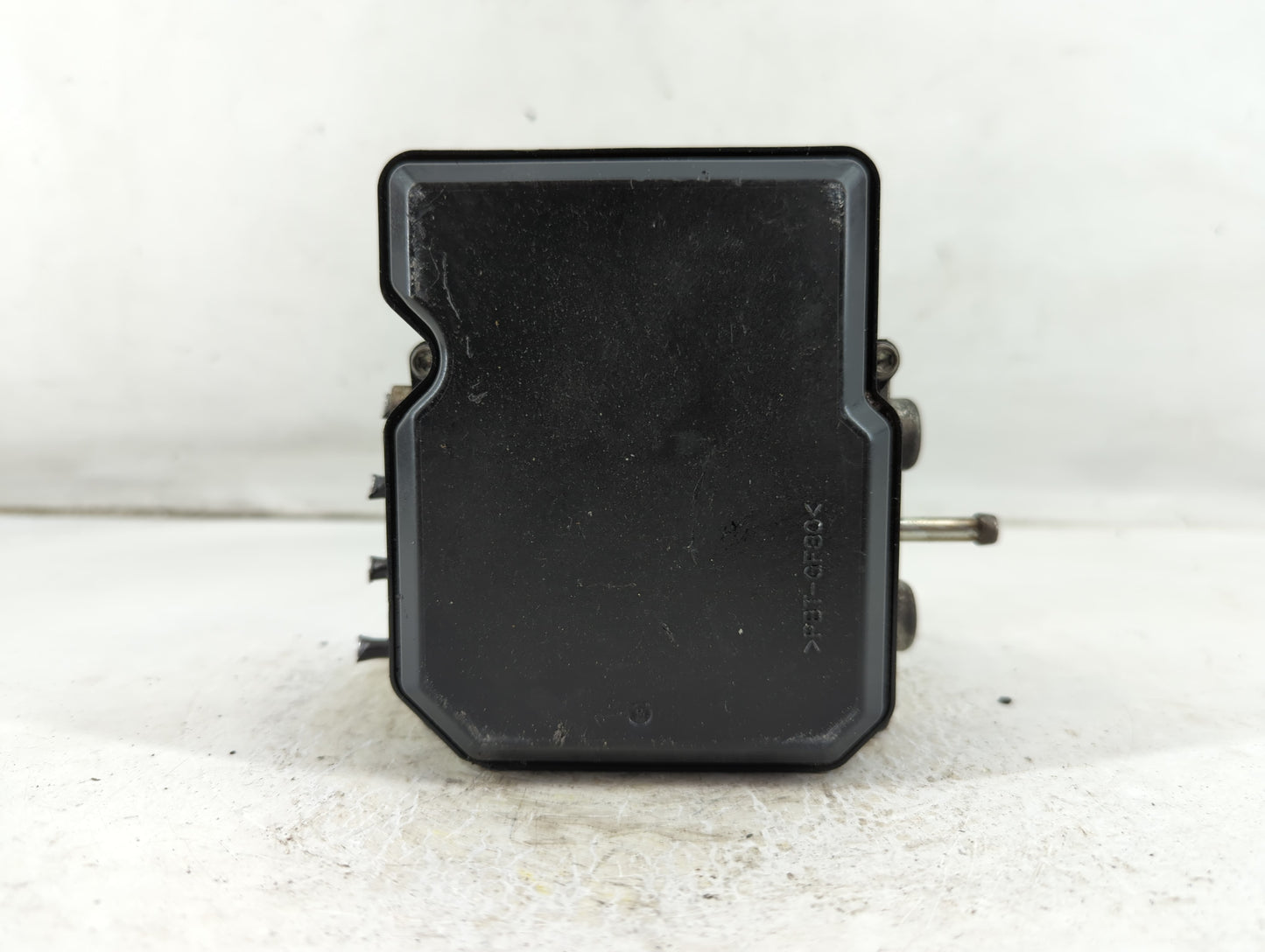 2012-2015 Nissan Rogue ABS Pump Control Module Replacement P/N:TD8405 Fits Fits 2012 2013 2014 2015 OEM Used Auto Parts - Oe