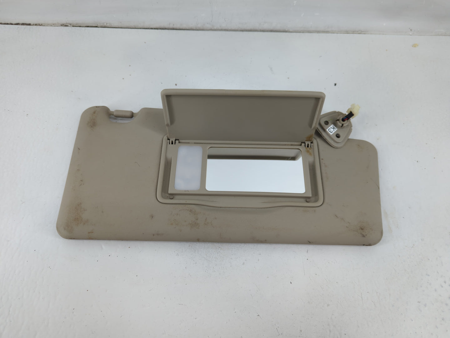 2008-2015 Nissan Rogue Sun Visor Shade Replacement Passenger Right Mirror Fits Fits 2008 2009 2010 2011 2012 2013 2014 2015 
