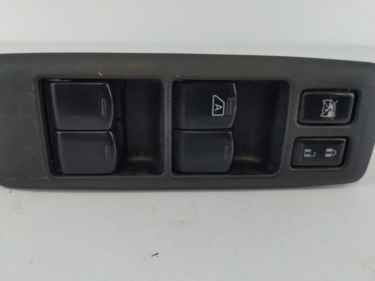 2011-2015 Nissan Rogue Master Power Window Switch Replacement Driver Side Left Fits Fits 2011 2012 2013 2014 2015 OEM Used A