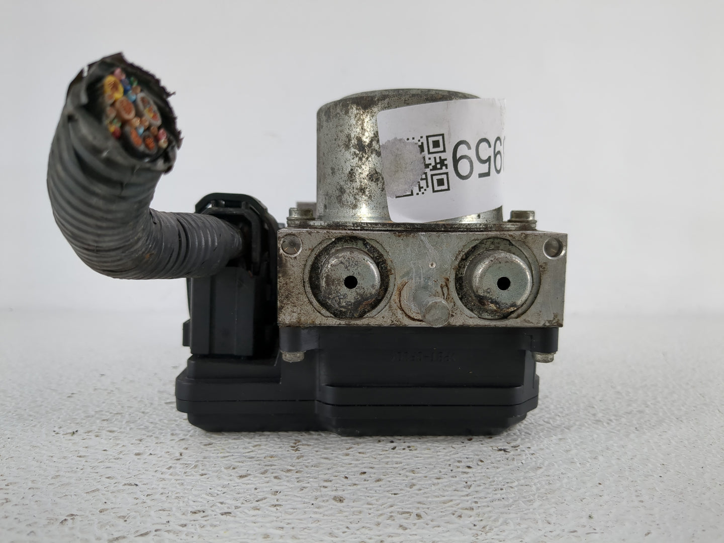 2012-2015 Nissan Rogue ABS Pump Control Module Replacement P/N:47660 JM14A Fits Fits 2012 2013 2014 2015 OEM Used Auto Parts