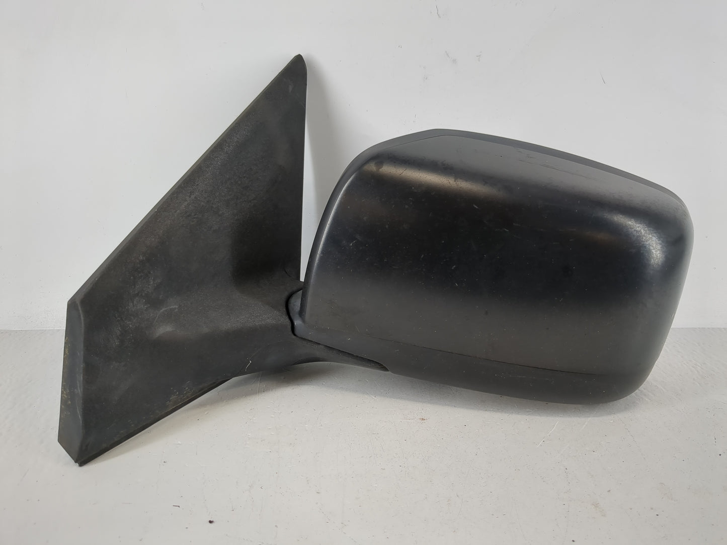 2008-2015 Nissan Rogue Driver Side View Mirror - Left Door Mirror OEM Used - Oemusedautoparts1.com
