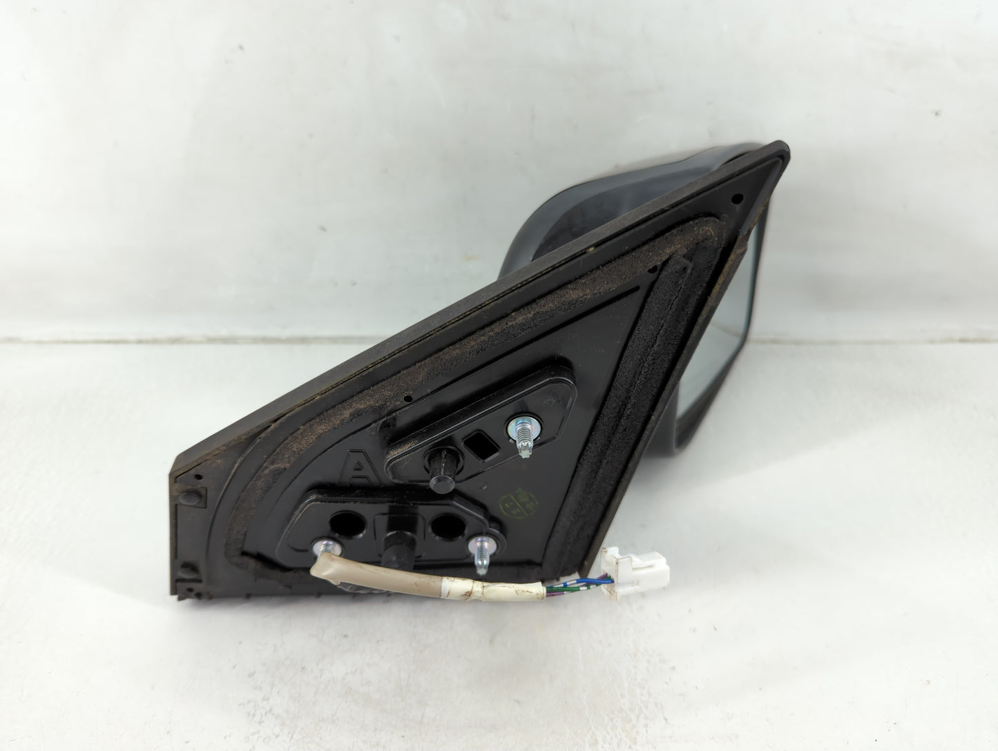 2008-2015 Nissan Rogue Passenger Side View Mirror - Right Door Mirror OEM Used - Oemusedautoparts1.com