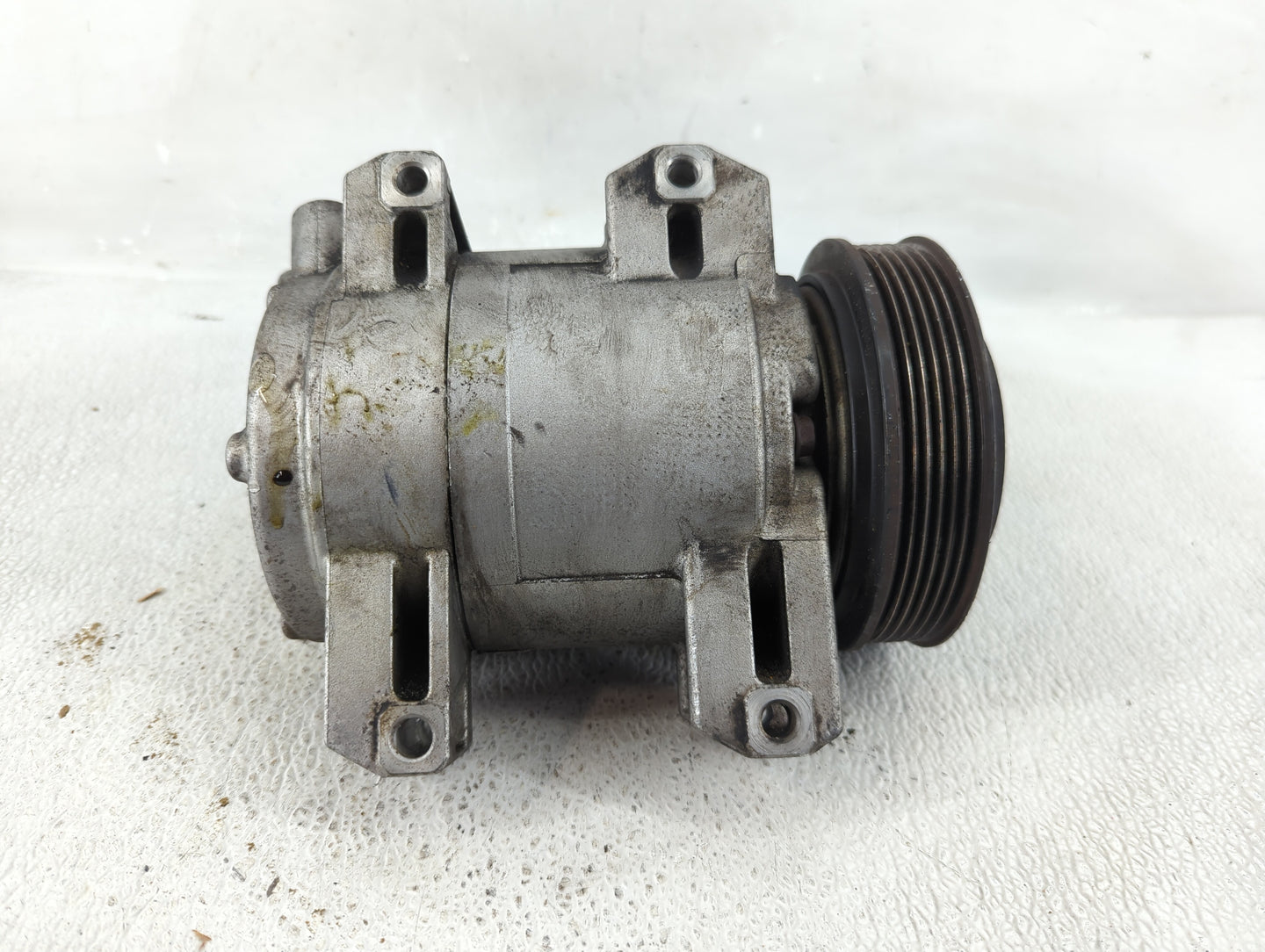 2008-2015 Nissan Rogue Air Conditioning A/c Ac Compressor Oem - Oemusedautoparts1.com