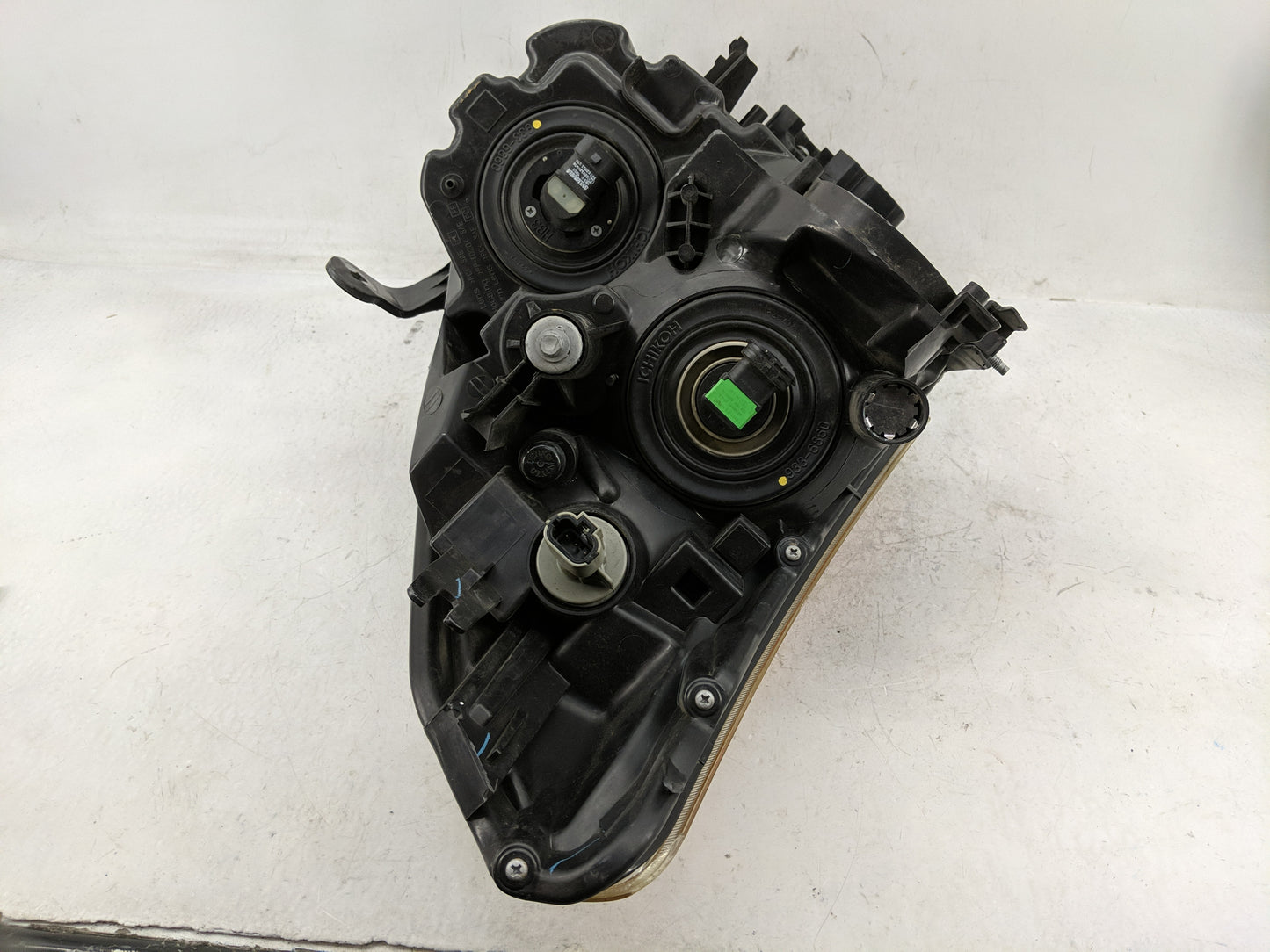 2011-2012 Nissan Rogue Driver Left Oem Head Light Headlight Lamp - Oemusedautoparts1.com