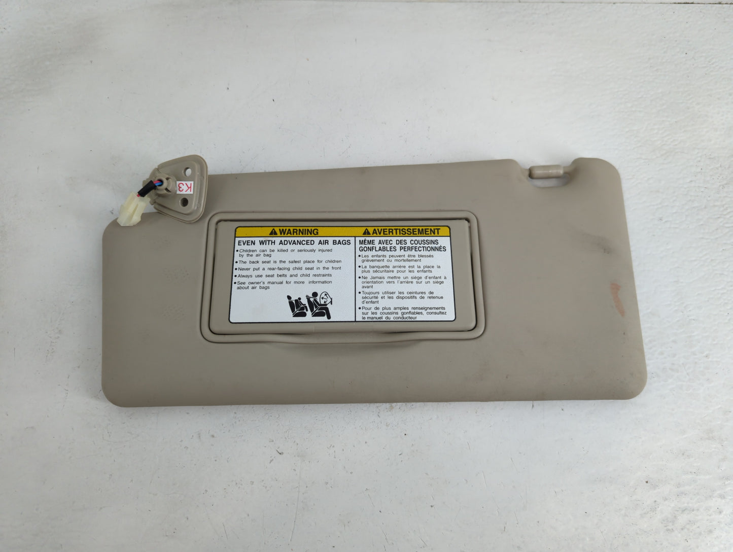 2011-2015 Nissan Rogue Sun Visor Shade Replacement Driver Left Mirror Fits Fits 2011 2012 2013 2014 2015 OEM Used Auto Parts