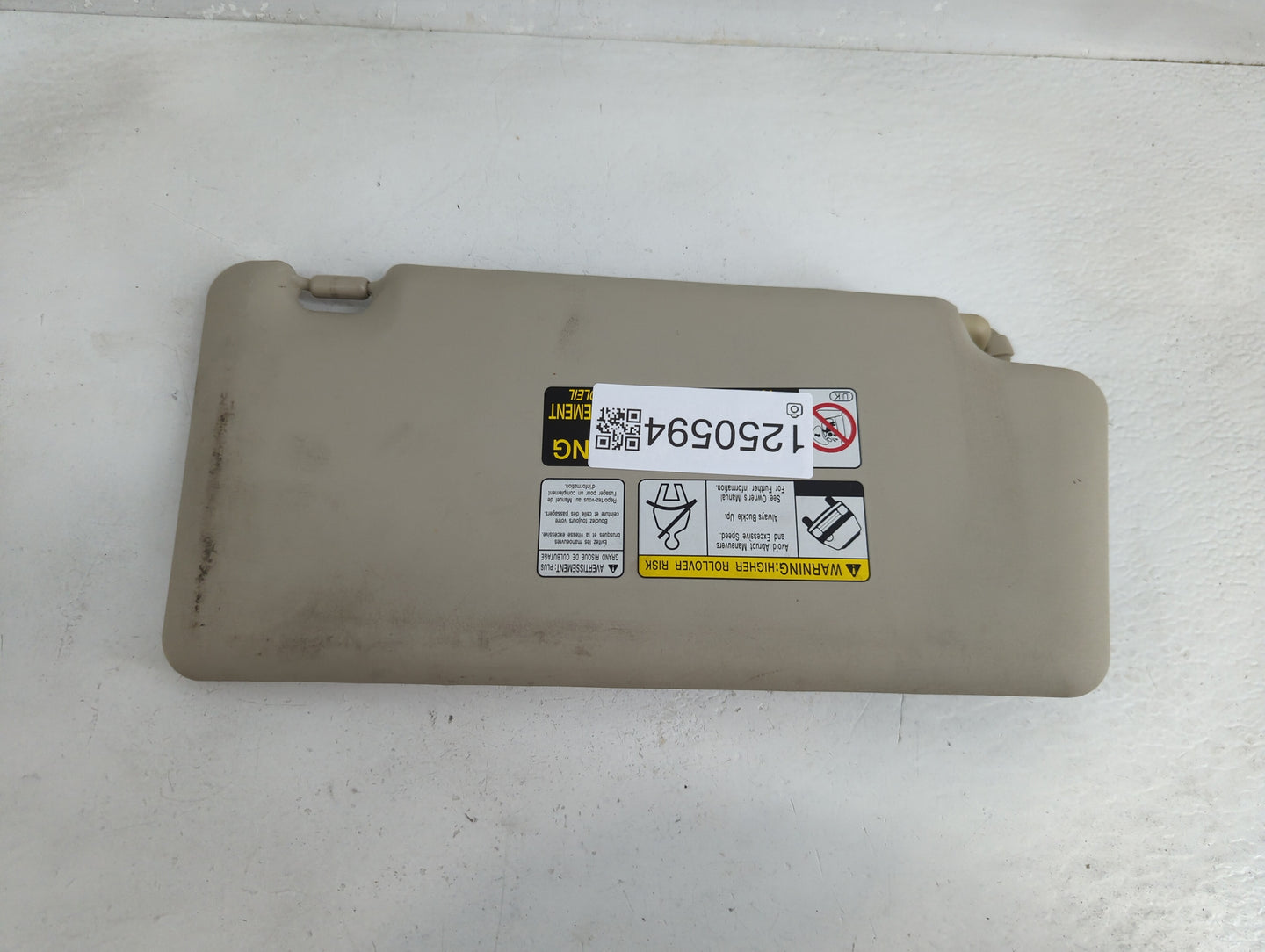 2011-2015 Nissan Rogue Sun Visor Shade Replacement Driver Left Mirror Fits Fits 2011 2012 2013 2014 2015 OEM Used Auto Parts