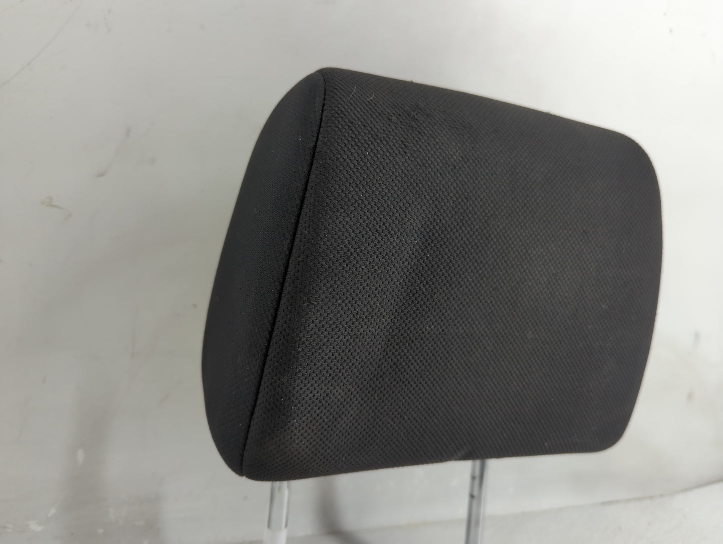 2012 Nissan Rogue Headrest Head Rest Rear Seat Fits OEM Used Auto Parts - Oemusedautoparts1.com