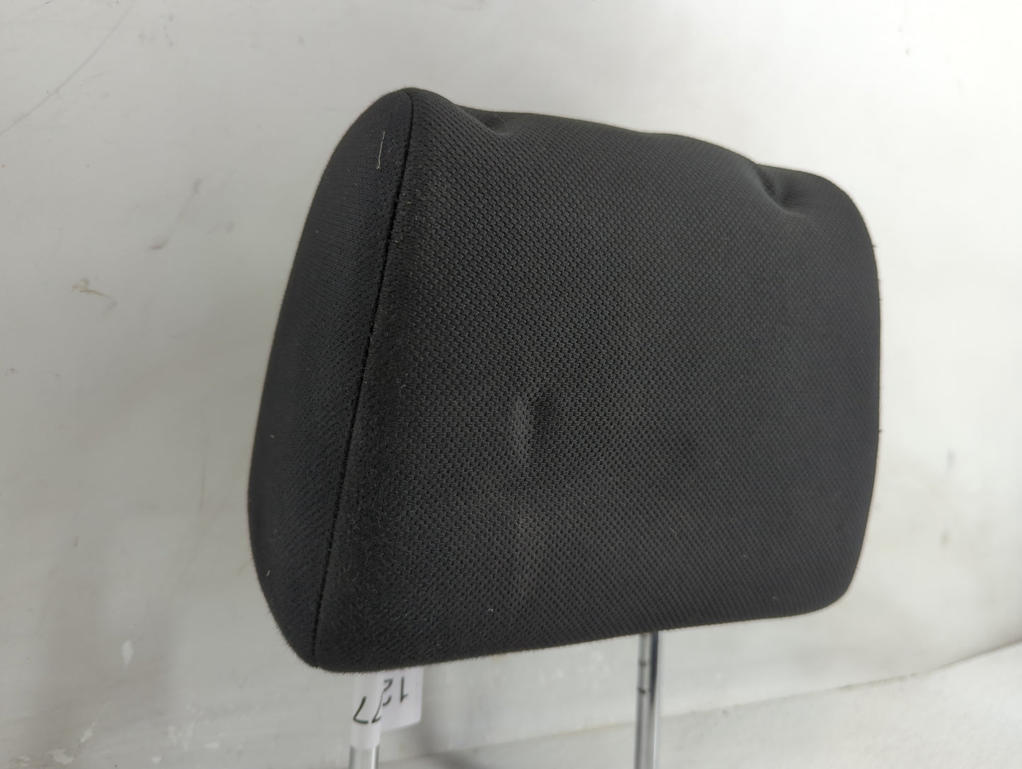 2012 Nissan Rogue Headrest Head Rest Rear Seat Fits OEM Used Auto Parts - Oemusedautoparts1.com