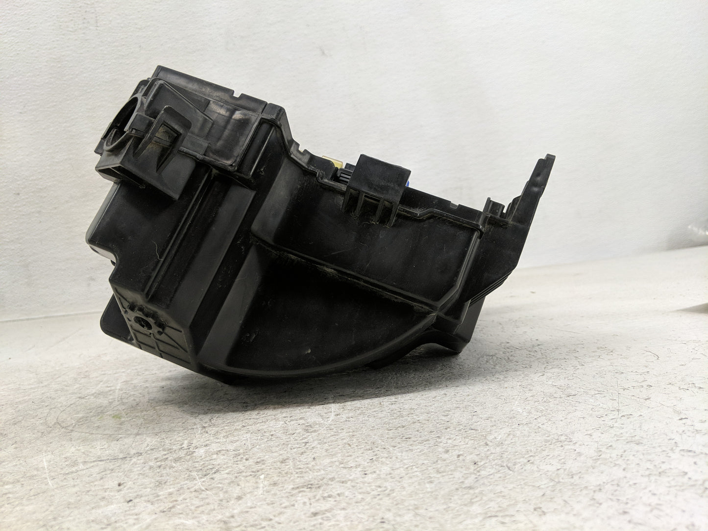 2012-2015 Nissan Rogue Fusebox Fuse Box Panel Relay Module P/N:7154-6324-30 Fits Fits 2012 2013 2014 2015 OEM Used Auto Part