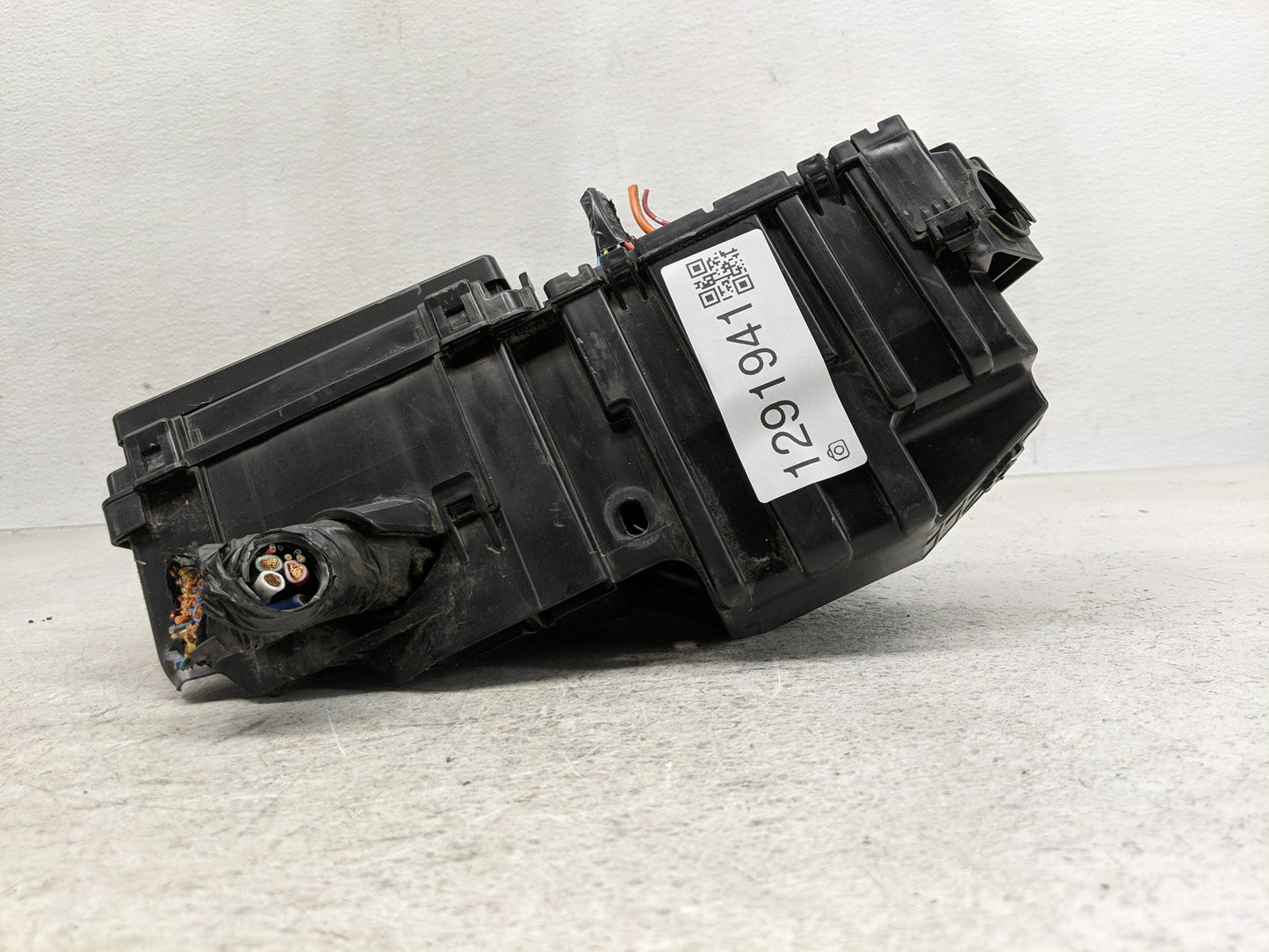 2012-2015 Nissan Rogue Fusebox Fuse Box Panel Relay Module P/N:7154-6324-30 Fits Fits 2012 2013 2014 2015 OEM Used Auto Part