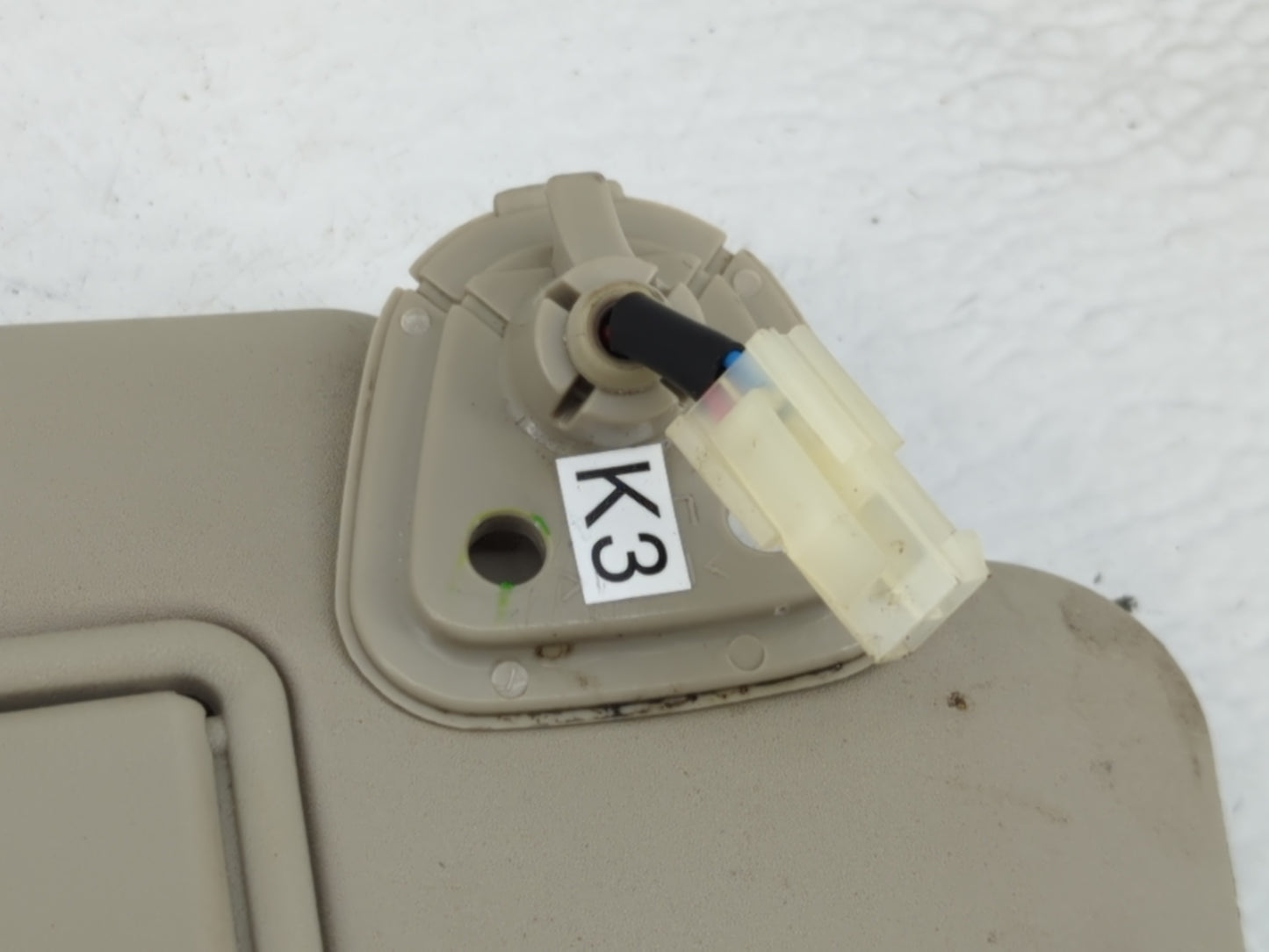 2008-2015 Nissan Rogue Sun Visor Shade Replacement Passenger Right Mirror Fits Fits 2008 2009 2010 2011 2012 2013 2014 2015 