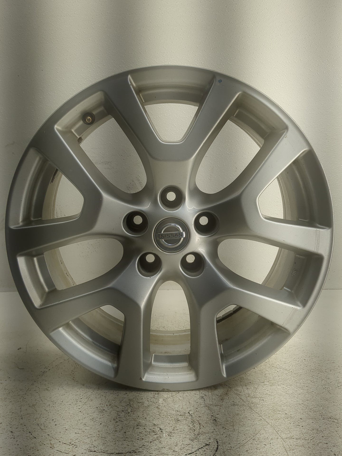 2011-2012 Nissan Rogue Oem Wheel Rim - Oemusedautoparts1.com