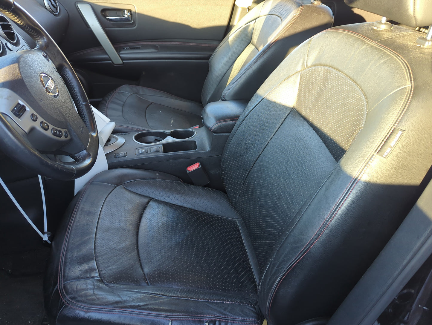 2010-2013 Nissan Rogue Driver Front Seat Oem 1307409 - Oemusedautoparts1.com