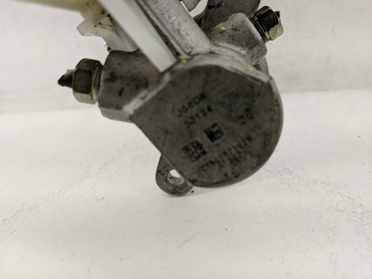 2008-2015 Nissan Rogue Brake Master Cylinder - Oemusedautoparts1.com