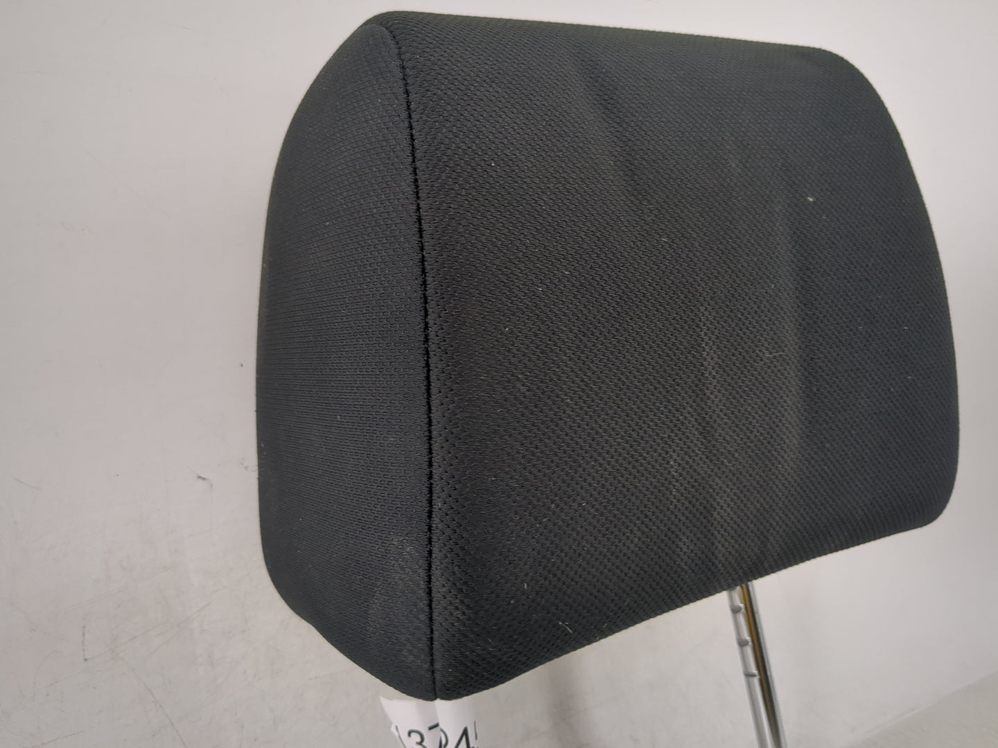 2011-2013 Nissan Rogue Headrest Head Rest Front Driver Passenger Seat Fits Fits 2011 2012 2013 OEM Used Auto Parts - Oemused