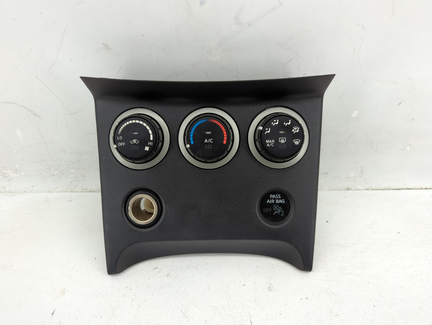 2011-2015 Nissan Rogue Climate Control Module Temperature AC/Heater Replacement P/N:275001VL0C Fits Fits 2011 2012 2013 2014