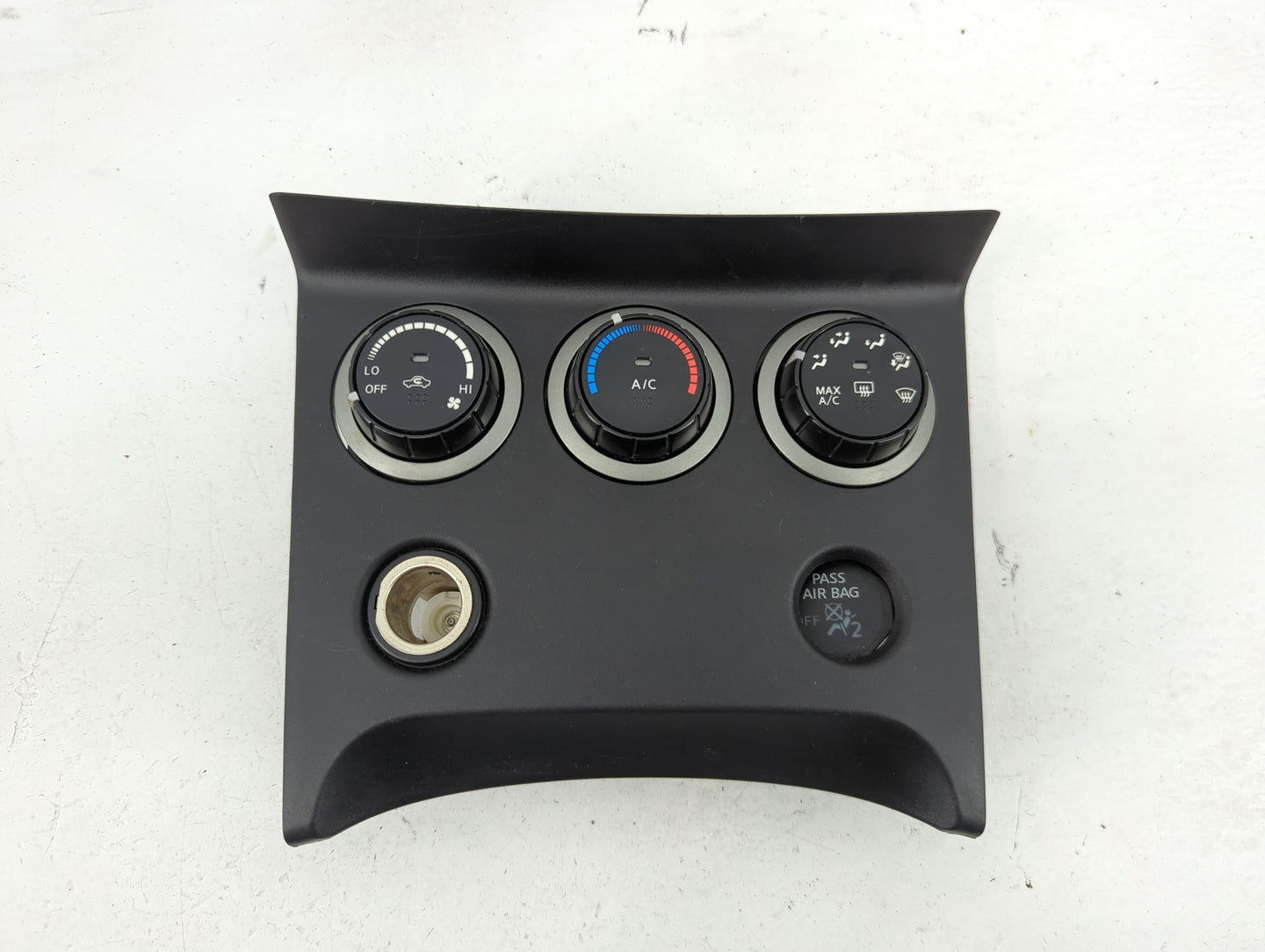 2011-2015 Nissan Rogue Climate Control Module Temperature AC/Heater Replacement P/N:275001VL0C Fits Fits 2011 2012 2013 2014
