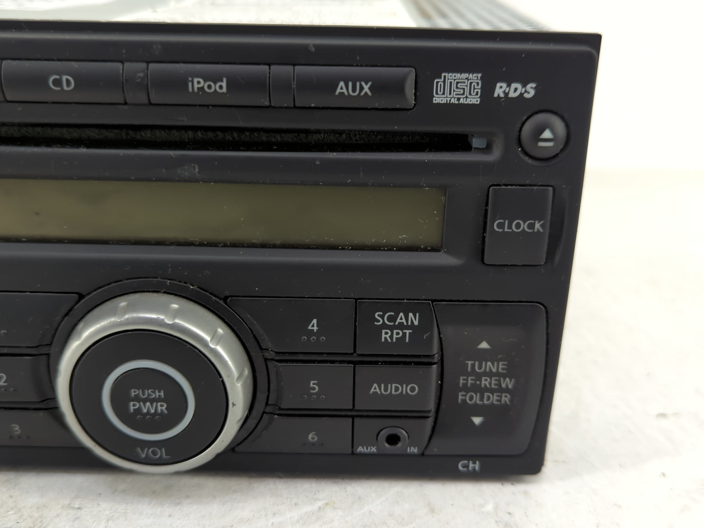 2011-2015 Nissan Rogue Radio AM FM Cd Player Receiver Replacement P/N:28185 1VK1A Fits Fits 2011 2012 2013 2014 2015 OEM Use