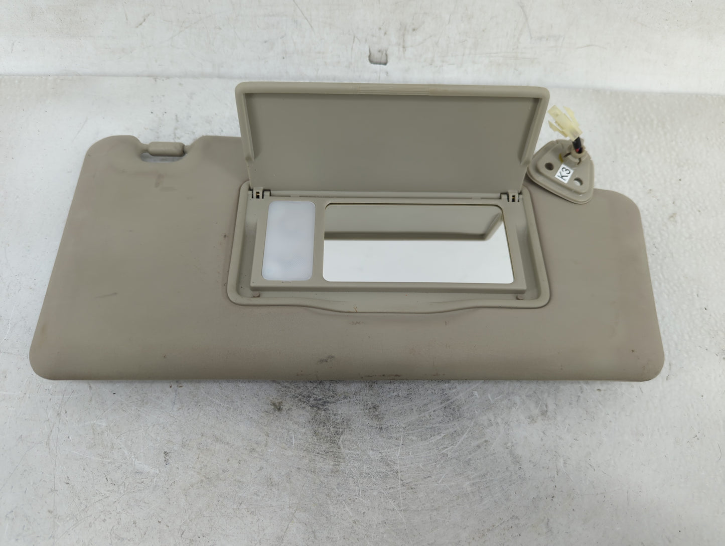 2008-2015 Nissan Rogue Sun Visor Shade Replacement Passenger Right Mirror Fits Fits 2008 2009 2010 2011 2012 2013 2014 2015 