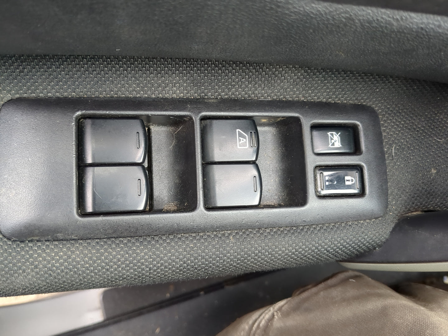 2011-2015 Nissan Rogue Master Power Window Switch Replacement Driver Side Left Fits Fits 2011 2012 2013 2014 2015 OEM Used A