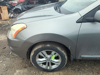 compare product 2011-2015 Nissan Rogue Driver Fender 1387838