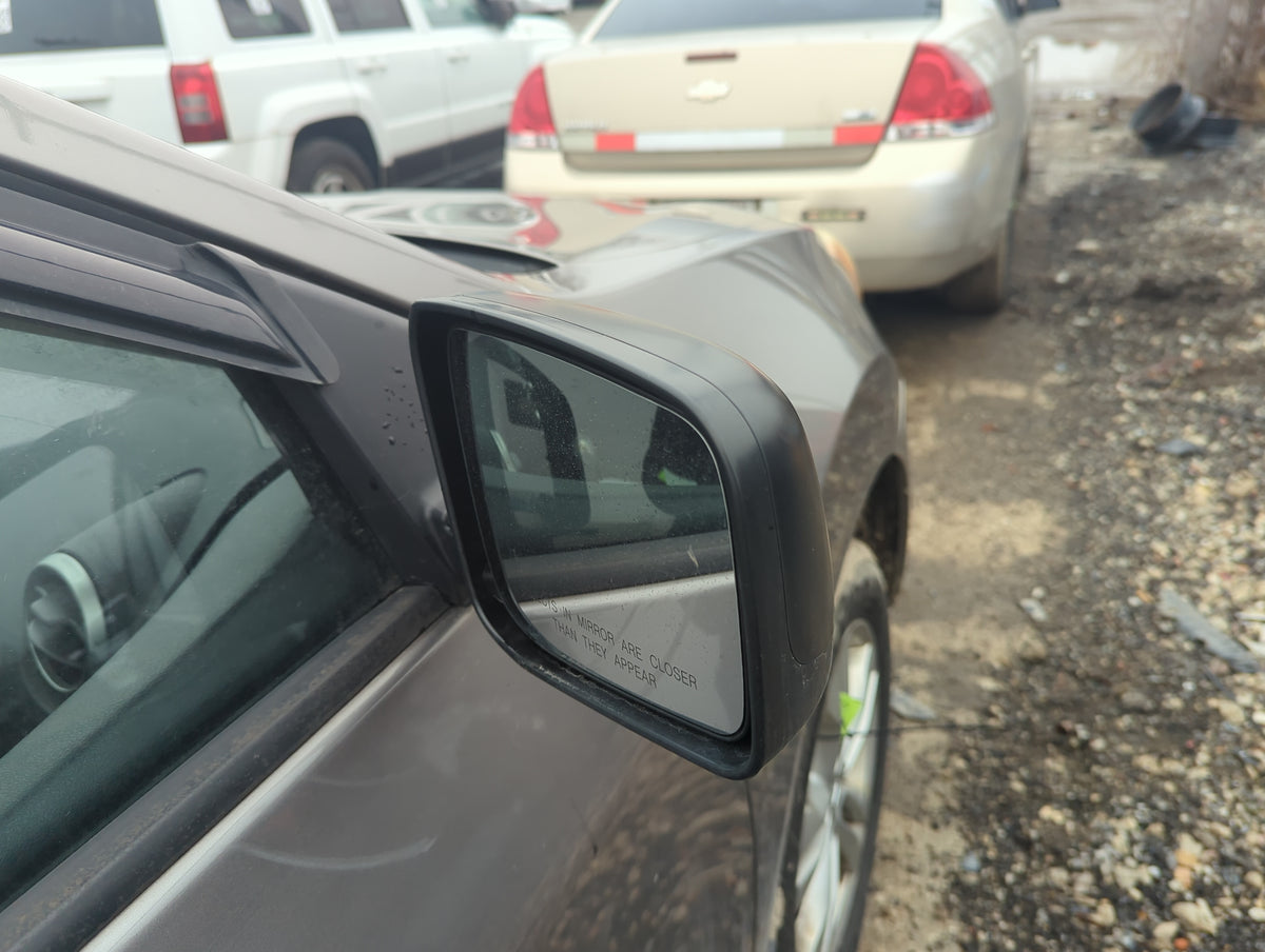 2008-2015 Nissan Rogue Passenger Side View Mirror - Right Door Mirror OEM Used - Oemusedautoparts1.com