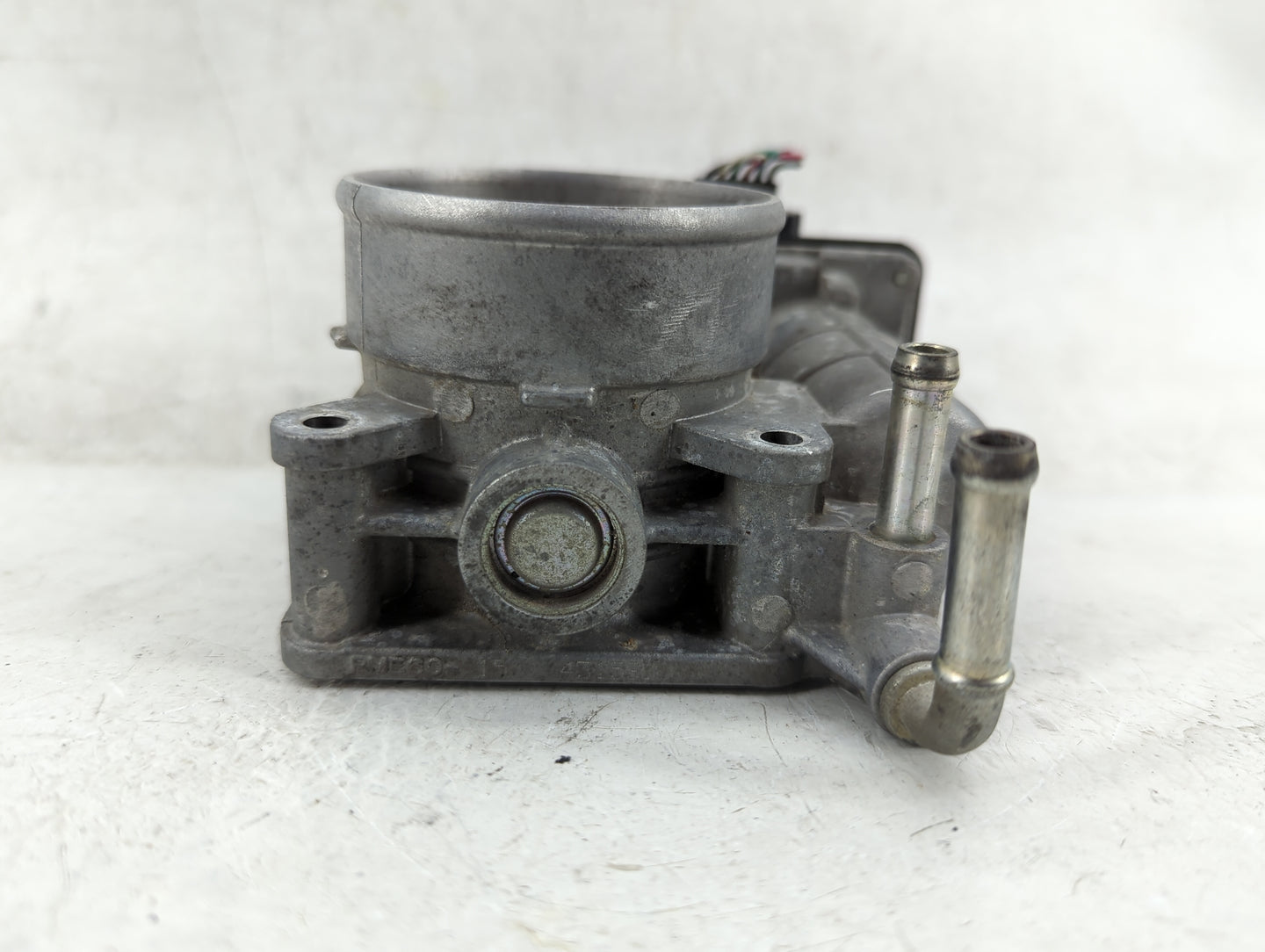 2011-2015 Nissan Rogue Throttle Body Fits Fits 2011 2012 2013 2014 2015 OEM Used Auto Parts - Oemusedautoparts1.com