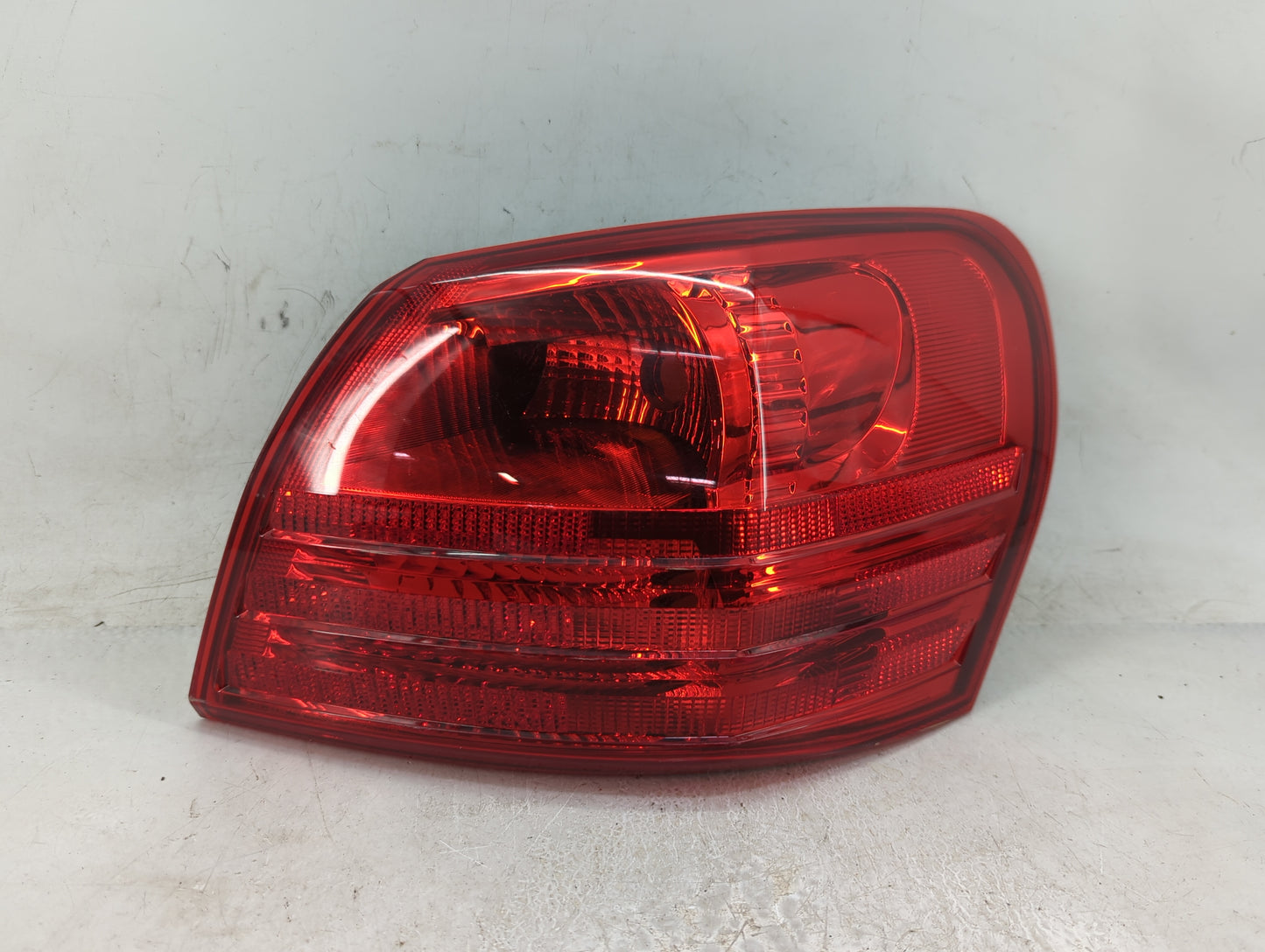 2012 Nissan Rogue Tail Light Assembly Passenger Right OEM P/N:11-6335-00 Fits OEM Used Auto Parts - Oemusedautoparts1.com