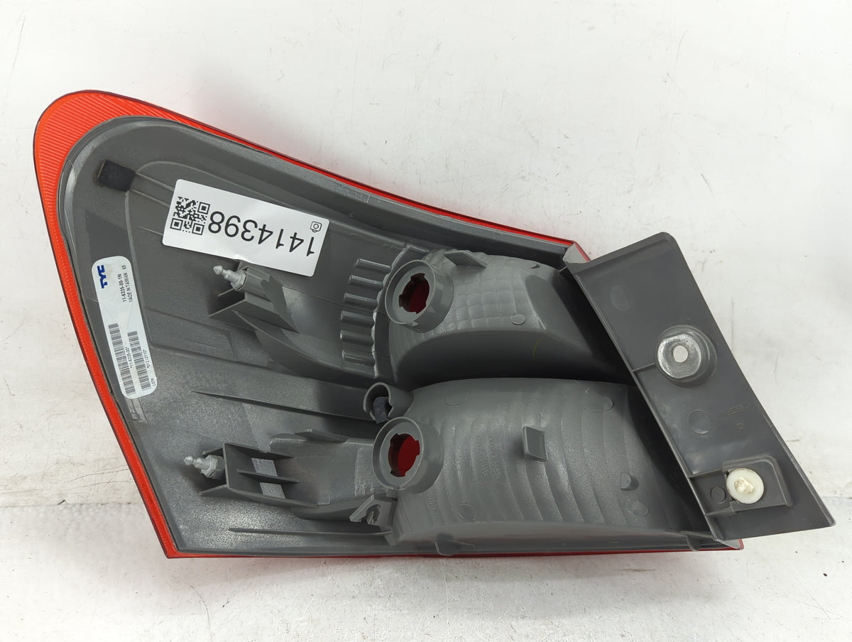 2012 Nissan Rogue Tail Light Assembly Passenger Right OEM P/N:11-6335-00 Fits Fits 2007 2008 2009 OEM Used Auto Parts - Oemu
