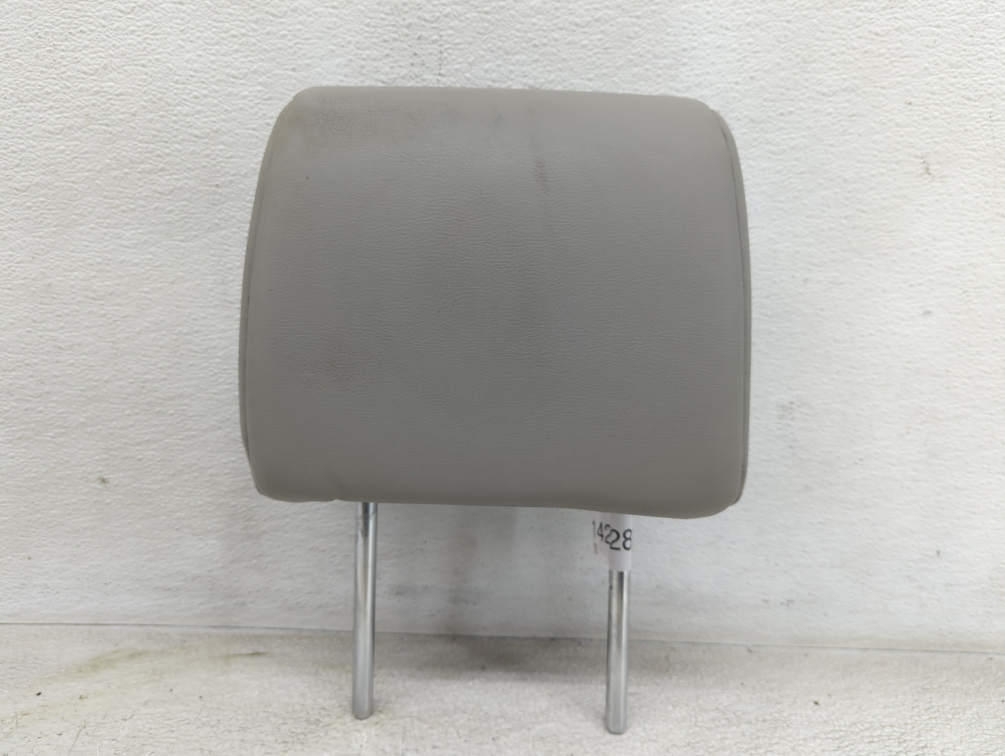 2010-2013 Nissan Rogue Headrest Head Rest Front Driver Passenger Seat - Oemusedautoparts1.com