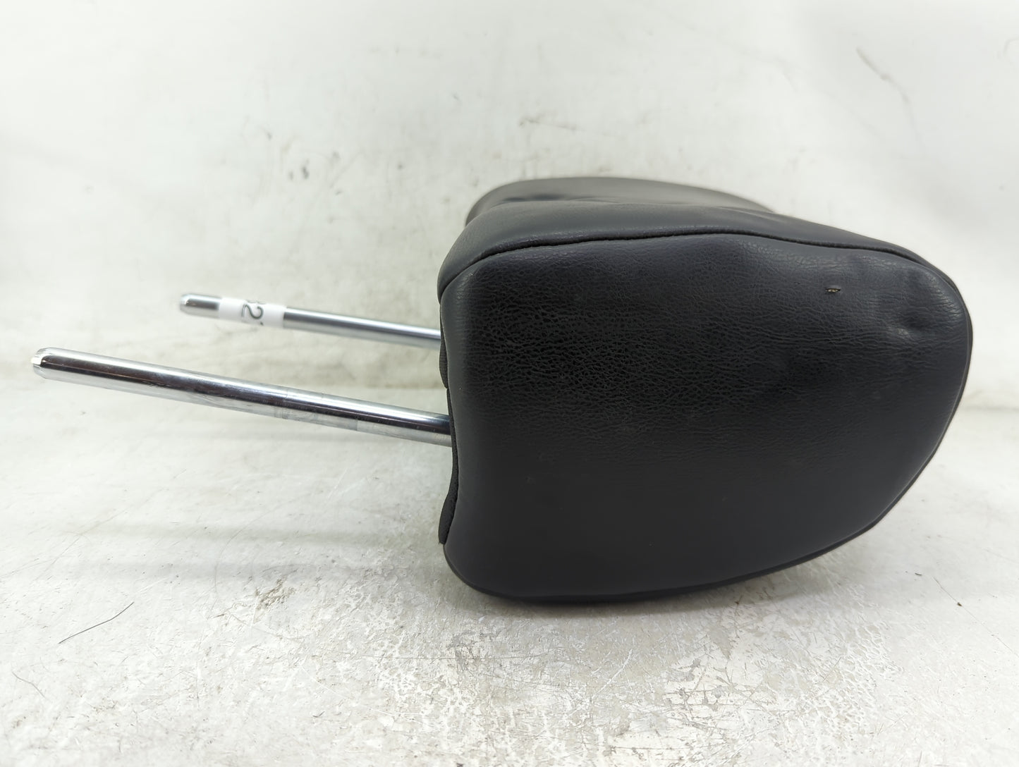 2010-2013 Nissan Rogue Headrest Head Rest Front Driver Passenger Seat Fits Fits 2010 2011 2012 2013 OEM Used Auto Parts - Oe