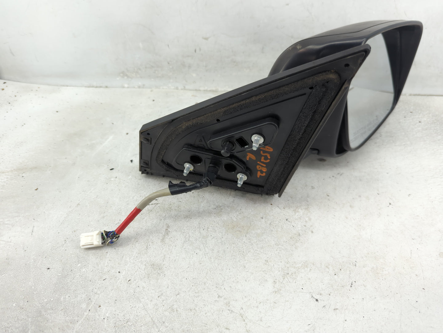 2012-2015 Nissan Rogue Passenger Side View Mirror - Right Door Mirror OEM Used - Oemusedautoparts1.com