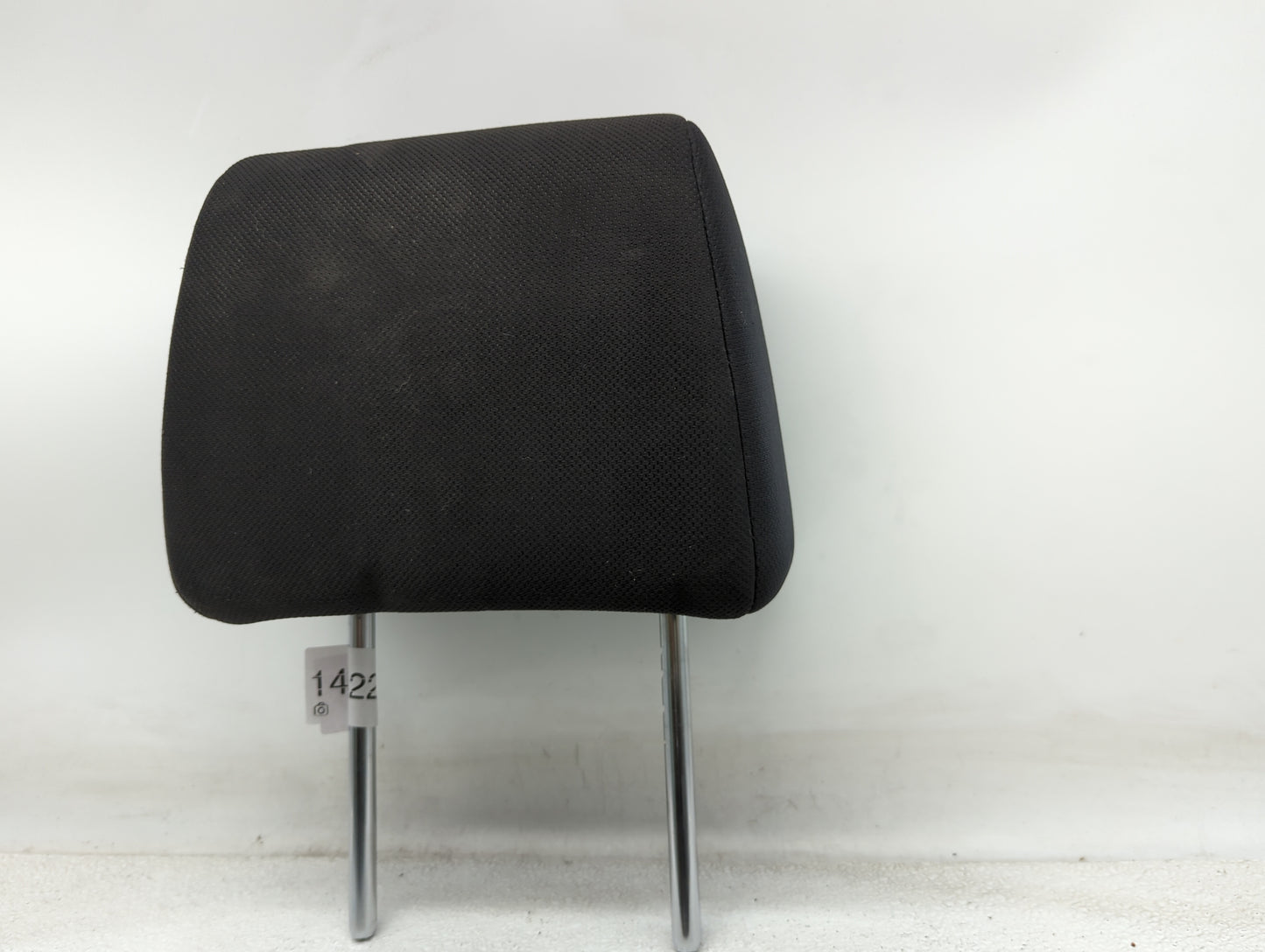 2011-2013 Nissan Rogue Headrest Head Rest Front Driver Passenger Seat Fits Fits 2011 2012 2013 OEM Used Auto Parts - Oemused
