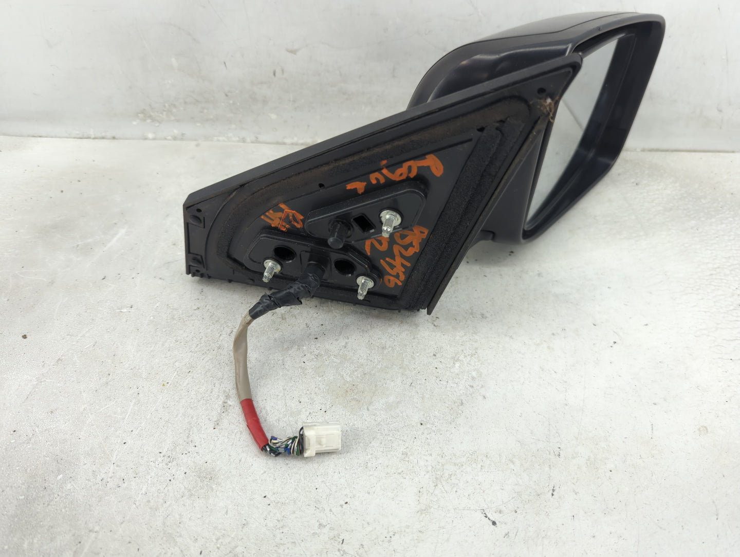 2008-2015 Nissan Rogue Passenger Side View Mirror - Right Door Mirror OEM Used - Oemusedautoparts1.com