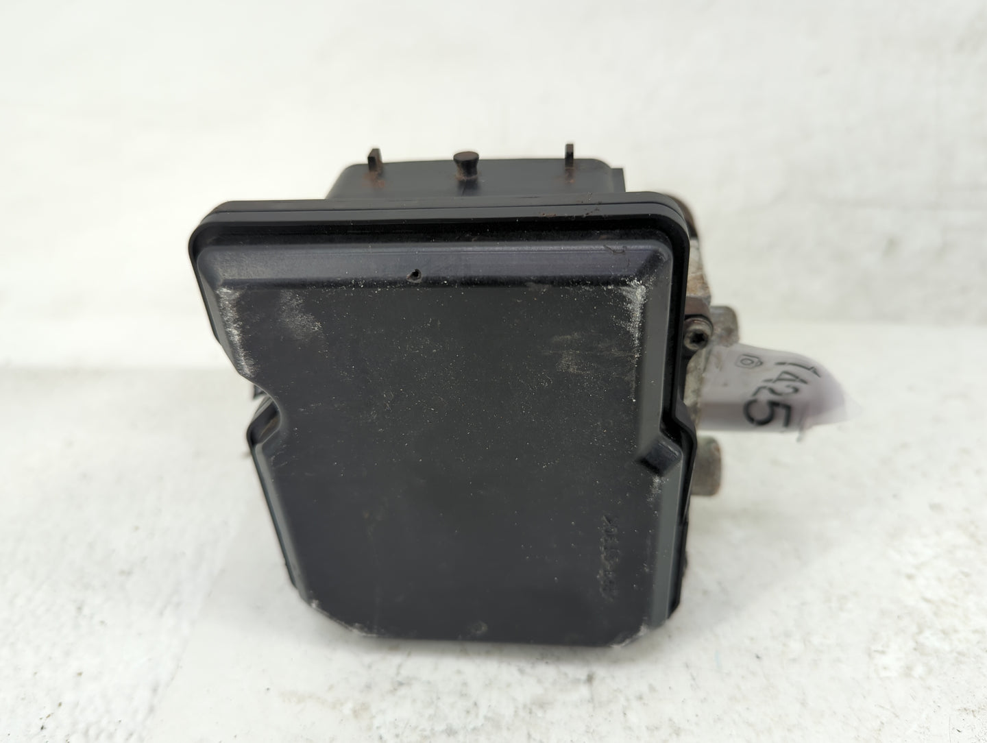 2012-2015 Nissan Rogue ABS Pump Control Module Replacement P/N:TD8405 18170516 Fits Fits 2012 2013 2014 2015 OEM Used Auto P