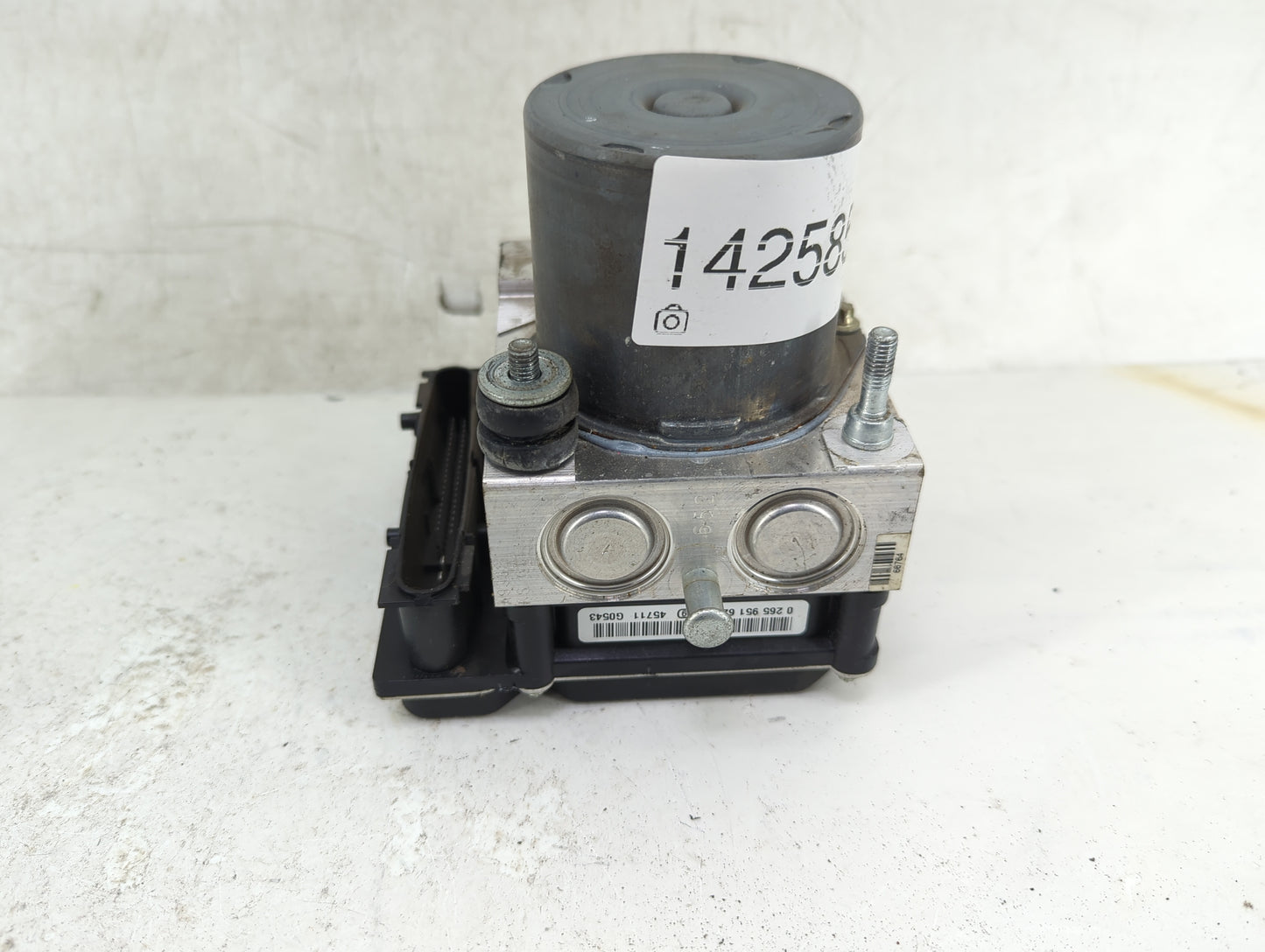 2012-2015 Nissan Rogue ABS Pump Control Module Replacement Fits Fits 2012 2013 2014 2015 OEM Used Auto Parts - Oemusedautopa