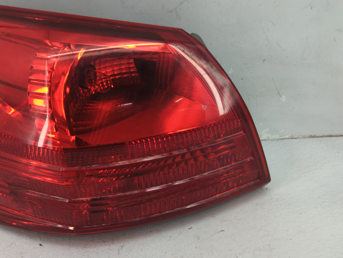2008-2015 Nissan Rogue Tail Light Assembly Driver Left OEM P/N:C83 Fits Fits 2008 2009 2010 2011 2012 2013 2014 2015 OEM Use