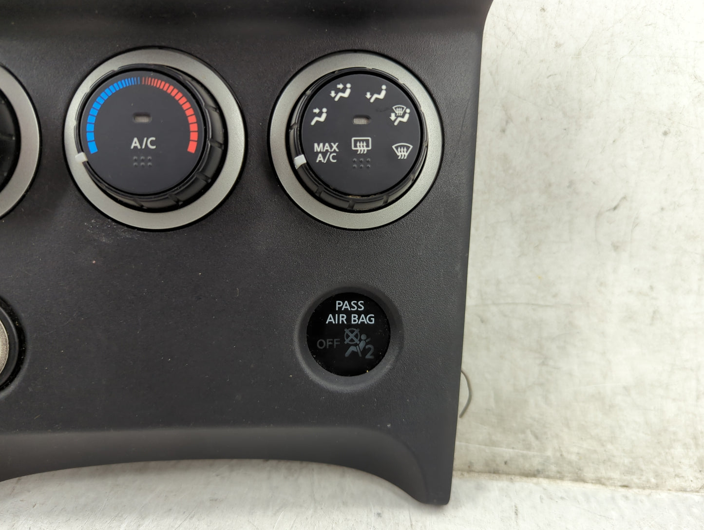 2011-2015 Nissan Rogue Climate Control Module Temperature AC/Heater Replacement P/N:27500 1VL0C 275001VL0C--A Fits OEM Used 