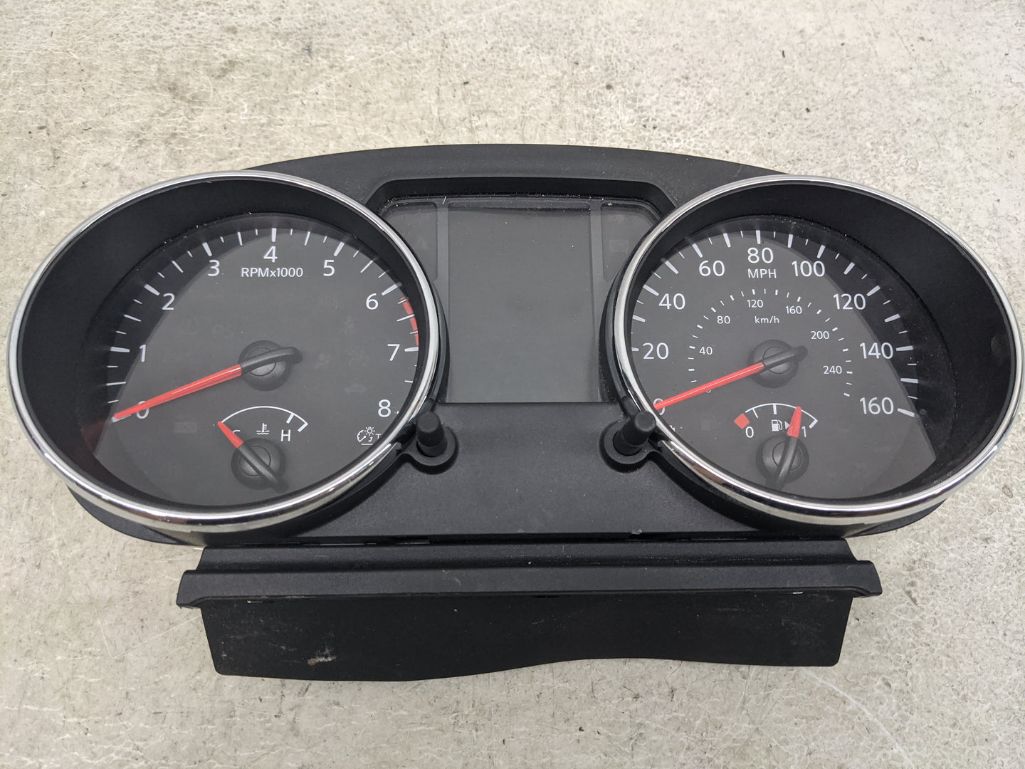 2012-2015 Nissan Rogue Instrument Cluster Speedometer Gauges P/N:24810 1V5A VPAASF-10849-KFE Miles:80K Fits OEM Used Auto Pa